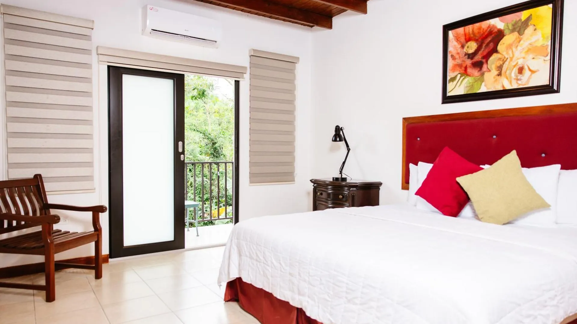 Casa Campo Bed & Breakfast Bed & Breakfast San Sebastian